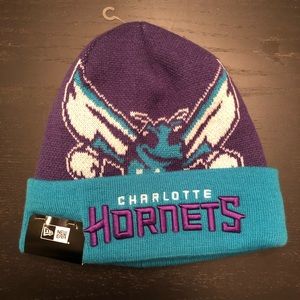 NWT Charlotte Hornets Hugo the Hornet Beanie